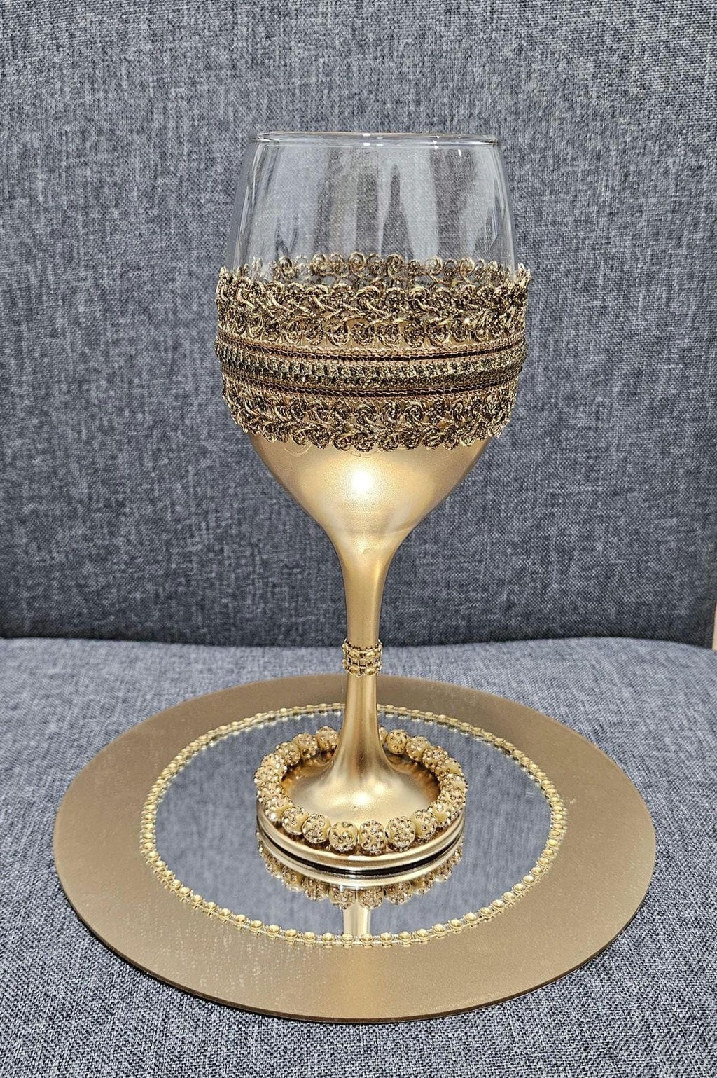 DUDH PILAI GLASS