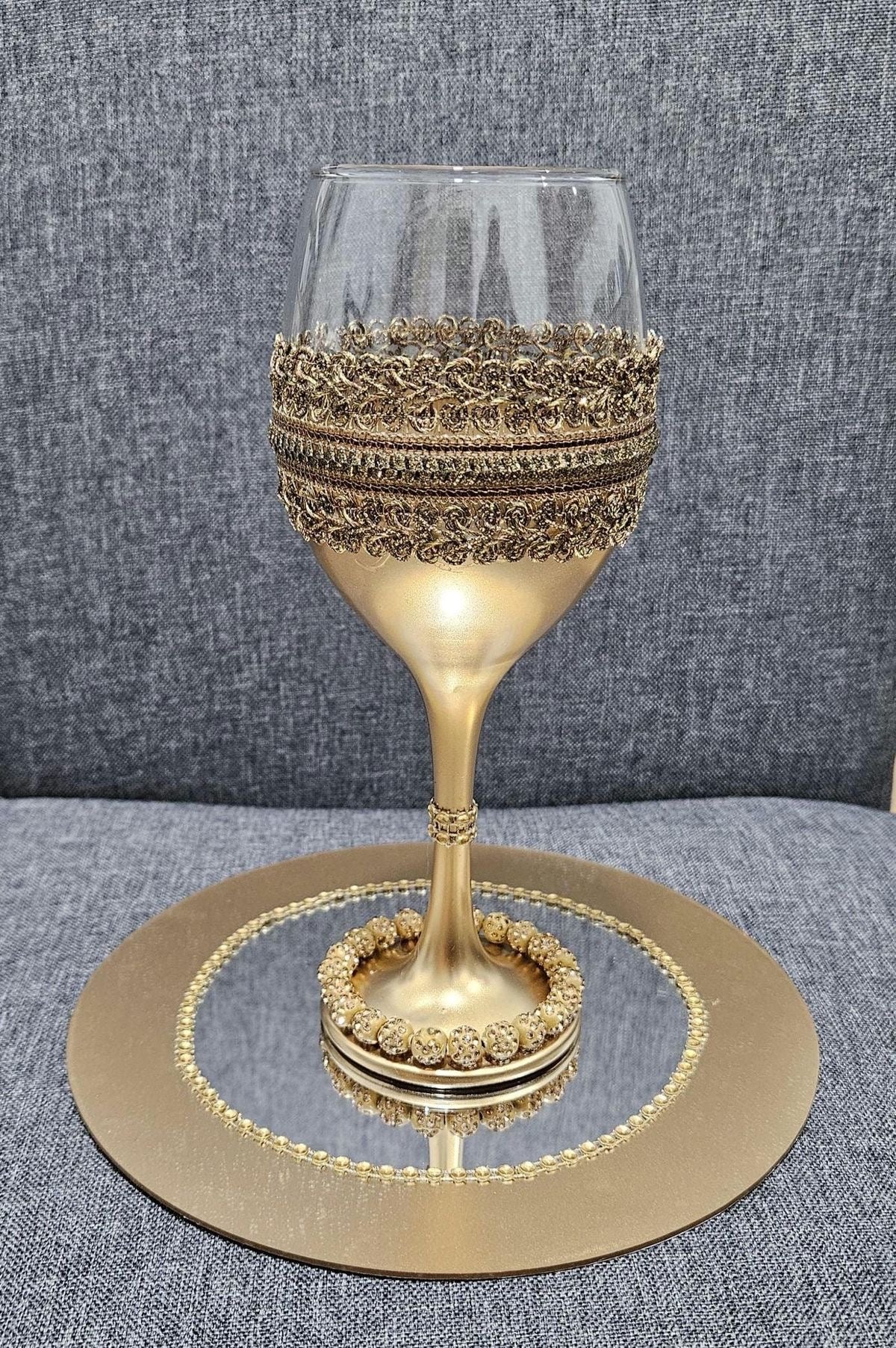 DUDH PILAI GLASS
