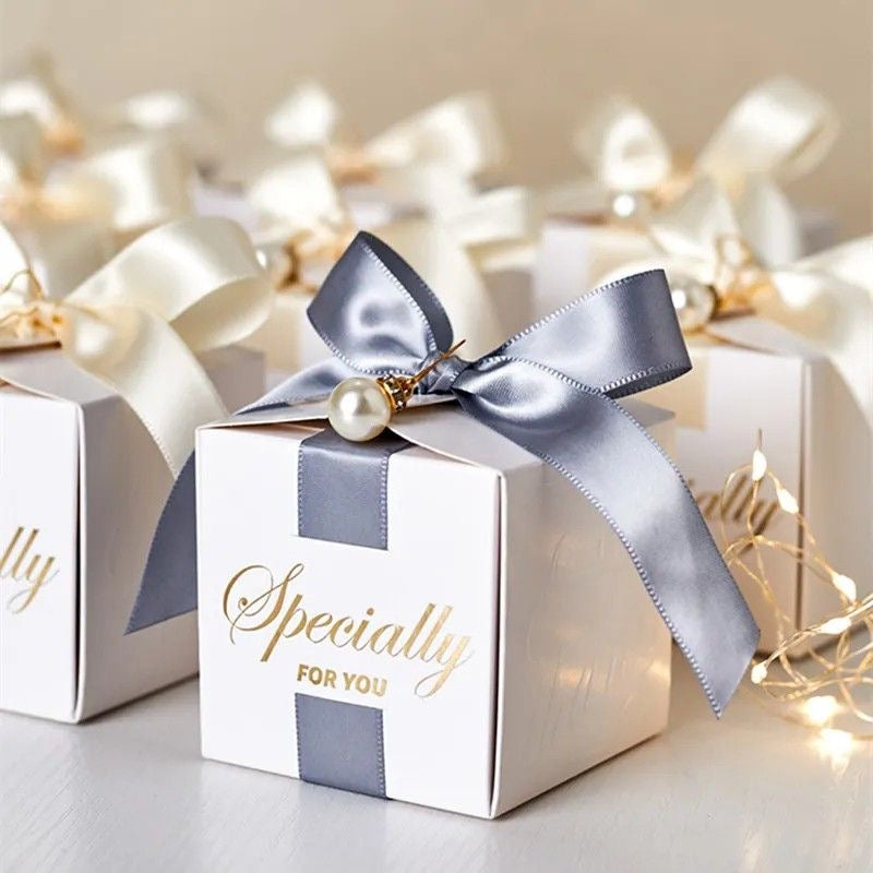 BID BOX FAVOURS