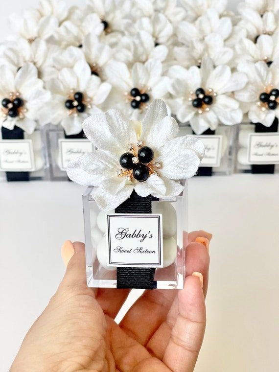 GLASS BOXES ELITE FAVOURS