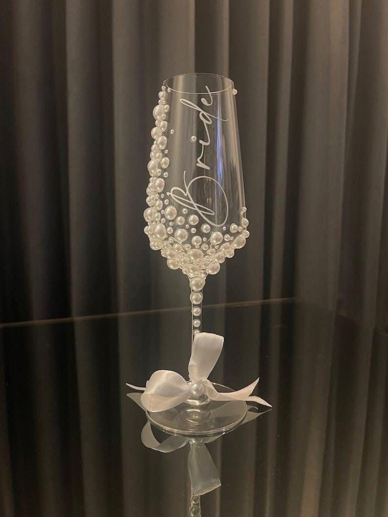 DUDH PILAI GLASS